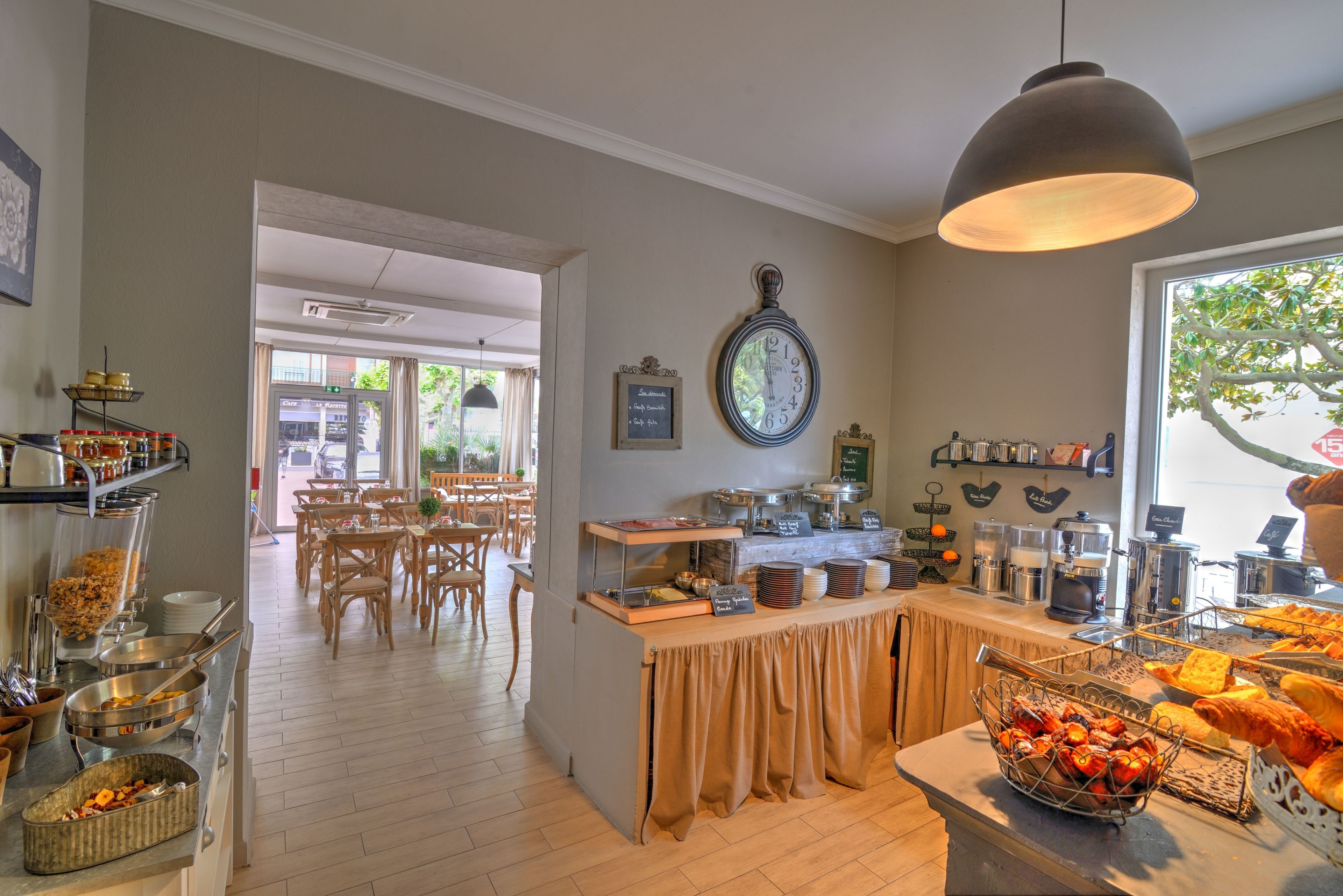 daily buffet breakfast (eur 15 per person)