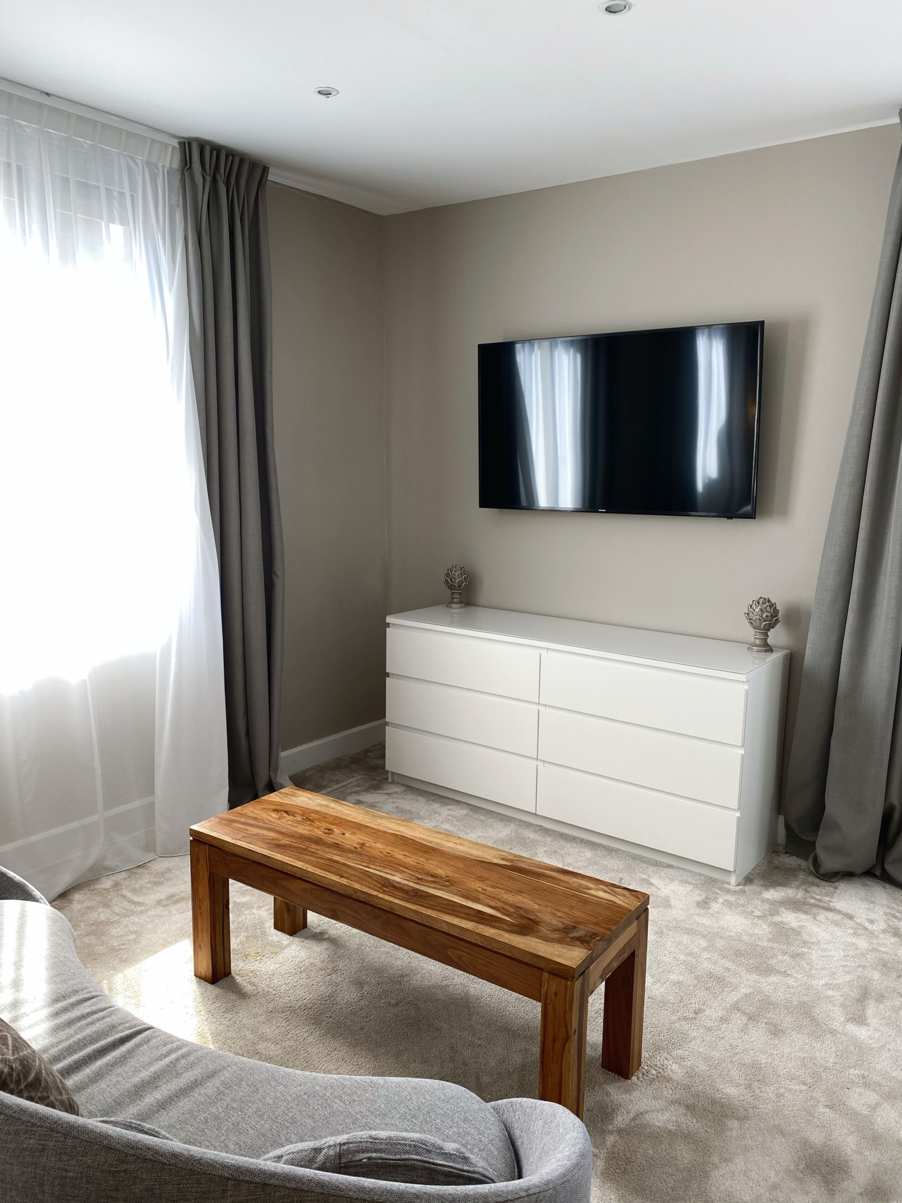 quadruple room | in-room safe, individually decorated, individually furnished, desk