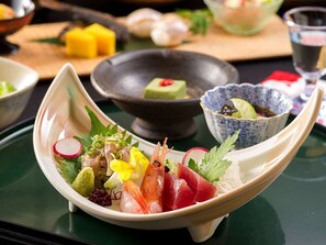 Restaurant - Gensenkakenagashi No Yu Onyado Sakaya (Shizuoka)
