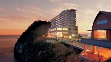 Front of property - evening/night