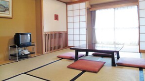 Unclassified image, 2 of 12, button - Hotel Kodama (Yamanouchi)