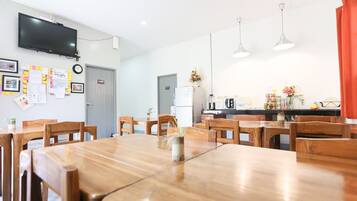 Daily local cuisine breakfast (THB 100 per person)