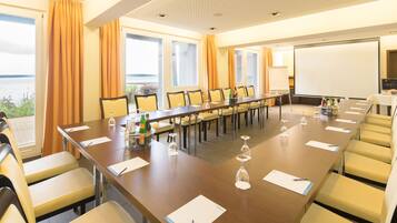 สถานที่จัดงานประชุม