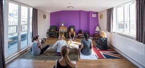 Yoga - Wombat's City Hostel London (London)