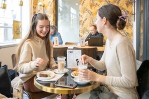 Café - Wombat's City Hostel London (London)