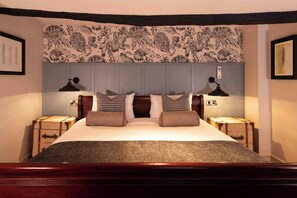 Desk, free WiFi, bed sheets, wheelchair access - Greswolde Arms Hotel by Greene King Inns (Solihull)