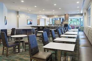 Free continental breakfast