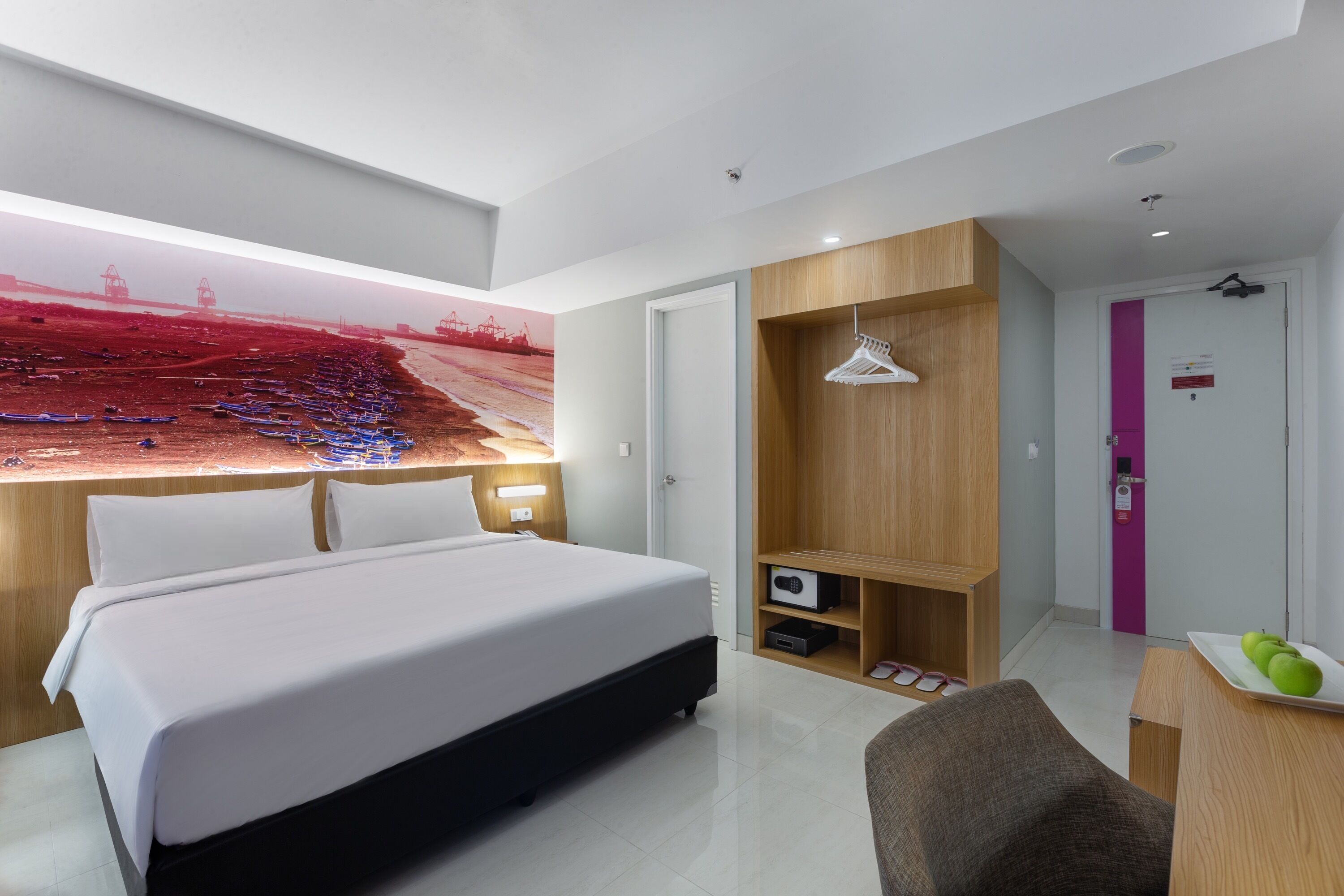 Habitación Premier | Ropa de cama de alta calidad y caja de seguridad en la habitación 