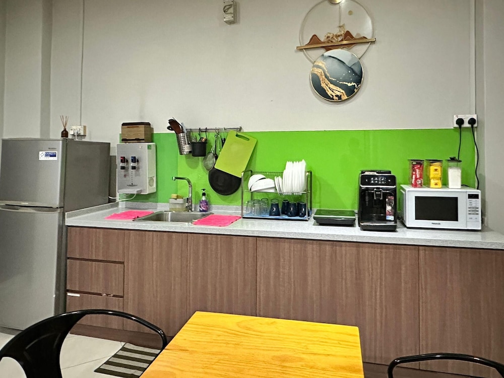 Haising Hotel by null