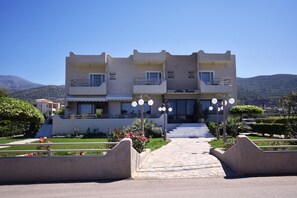 Exterior - Altis Hotel (Malia)