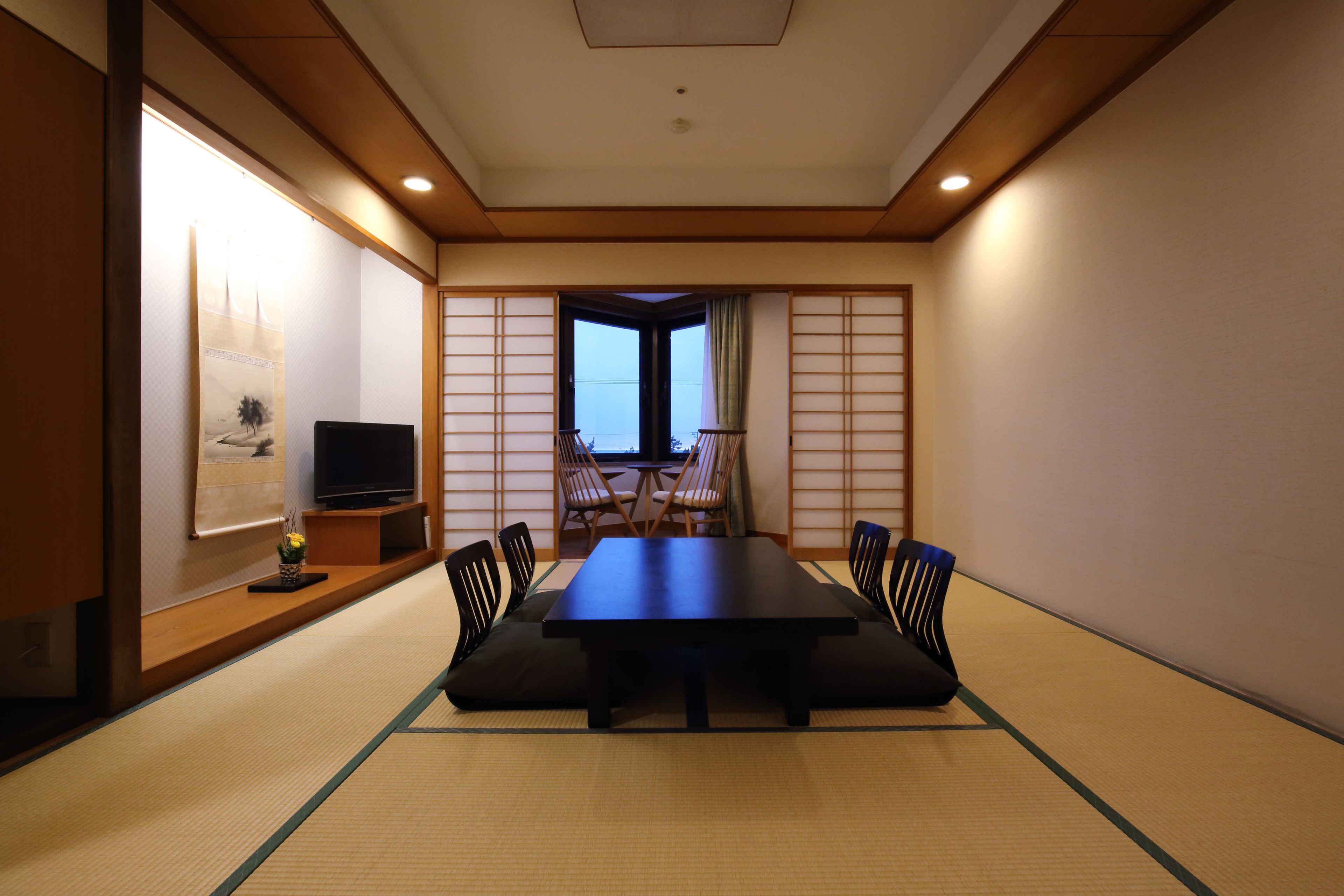 japanese style room | premium bedding, down duvets, desk, blackout curtains