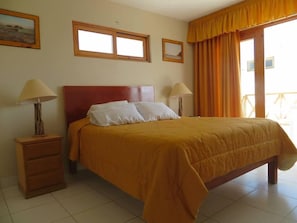 Room - Hotel Emancipador (Ica)
