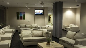 Lobby-Lounge