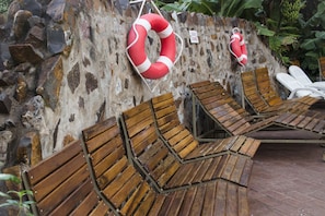 Aire de pique-nique/barbecue