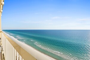 Condo, 2 Bedrooms, Sea View (2105) | View from room
