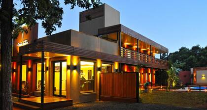 Costa Iguazú Apart Hotel