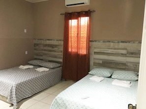 Family Double or Twin Room | Individually furnished, free WiFi - Vistas de San Blas (La Libertad)