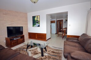 Living room - Casa Reflejos Apartamento 3 (Escazu)