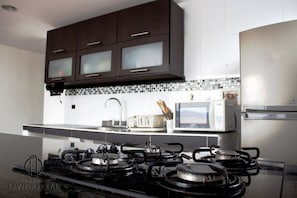 Apartamento família, 3 quartos, cozinha, vista para a cidade | Cozinha privada