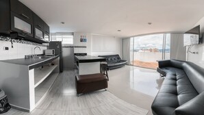 Departamento familiar, 3 habitaciones, cocina, vista a la ciudad | Cocina privada