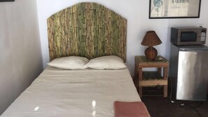 Cabin, Private Bathroom (Tropical) | In-room safe - Cocos Camp (Acapulco)