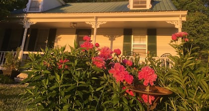 Center Lovell Inn