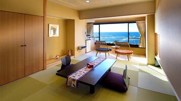 Japanese Style Room, YASHI, Non Smoking | Minibar, in-room safe, iron/ironing board, free WiFi