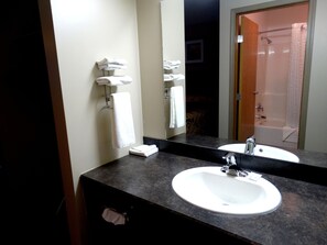 Articles de toilette gratuits, serviettes fournies
