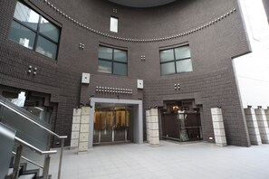 Property entrance - Seaside Hotel Twins Momochi (Fukuoka)