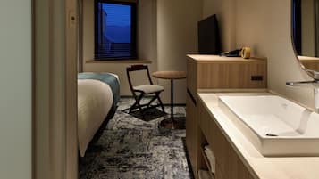 Double Room, Non Smoking (Simmons Bed) with Shower Booth | Down comforters, desk, blackout drapes, free WiFi