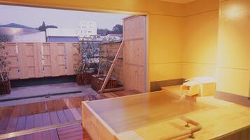 Thai massages, manicures and pedicures