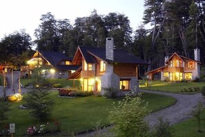 Exterior - Cabañas Puente Viejo (Villa La Angostura)