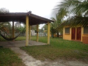 Property grounds - Hotel Sarita (Córdoba)