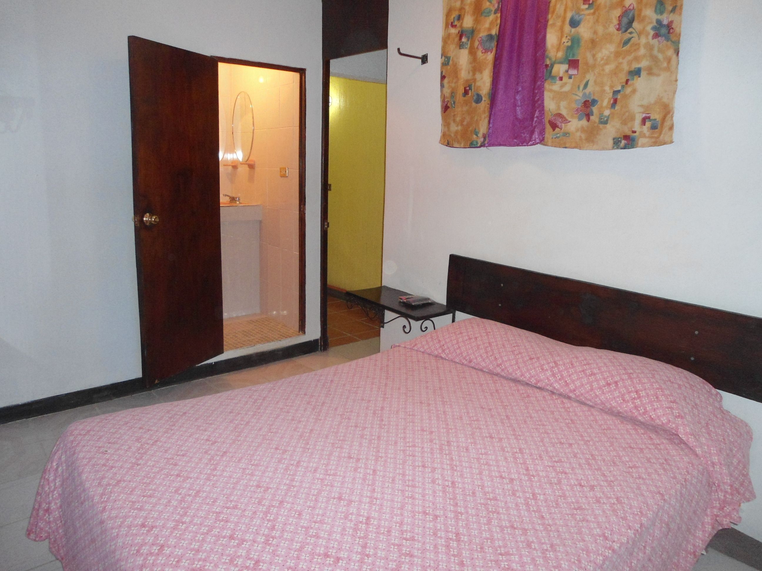 Double Room, 1 Double Bed | Desk, free WiFi