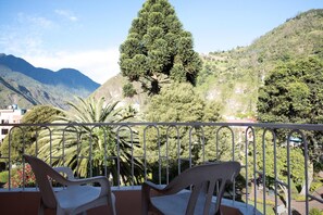 Property grounds - Flor de Oriente (Baños de Agua Santa)