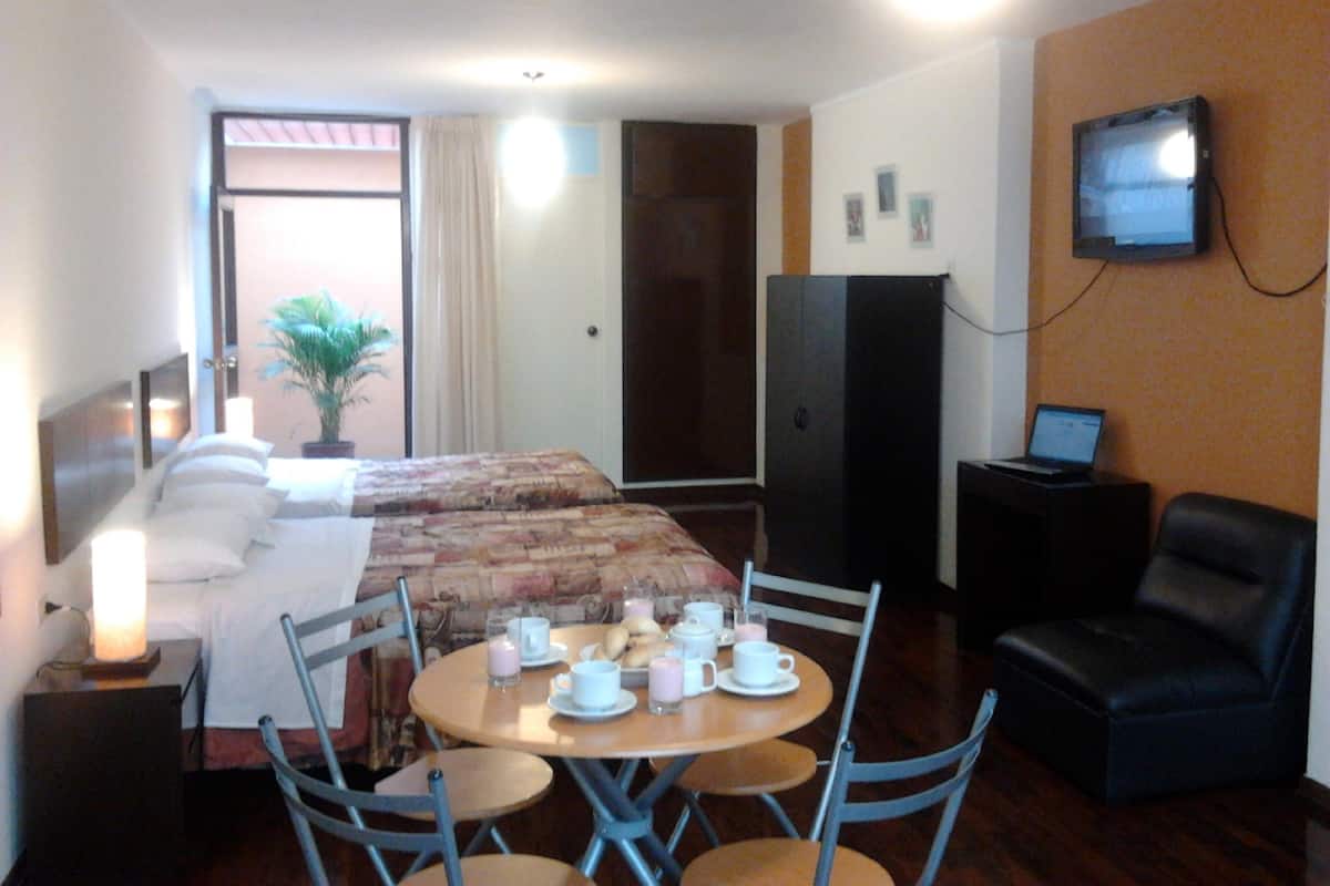 Habitación familiar | Escritorio, camas extra y wifi gratis