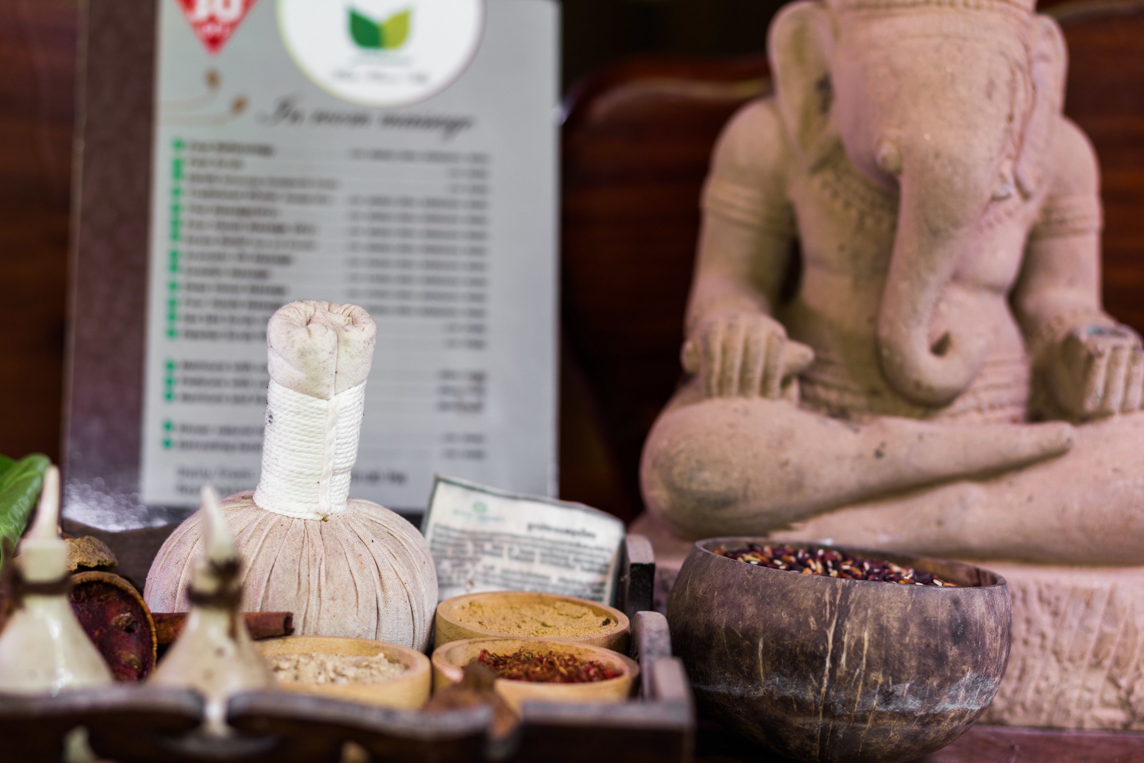 couples treatment room(s), body treatments, hydrotherapy, aromatherapy