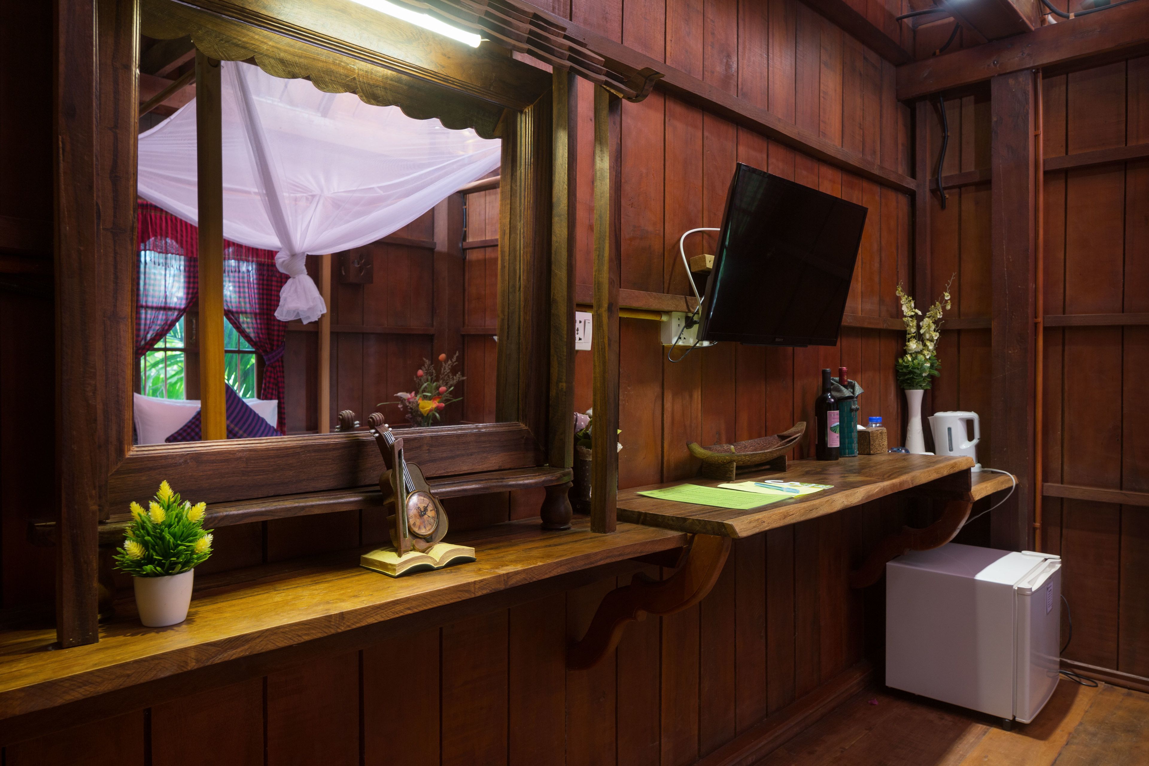 traditional wooden house family suite	 | minibar, in-room safe, desk, iron/ironing board