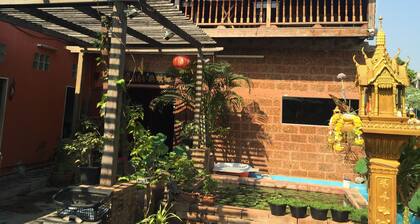 Baan Are Gong Riverside Homestay
