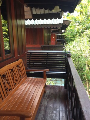 Balcony - Baan Kong Homestay (Ayutthaya)