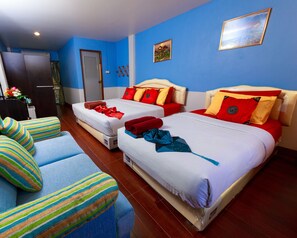 Family | In-room safe, desk, free WiFi - Green Hostel (Ayutthaya)