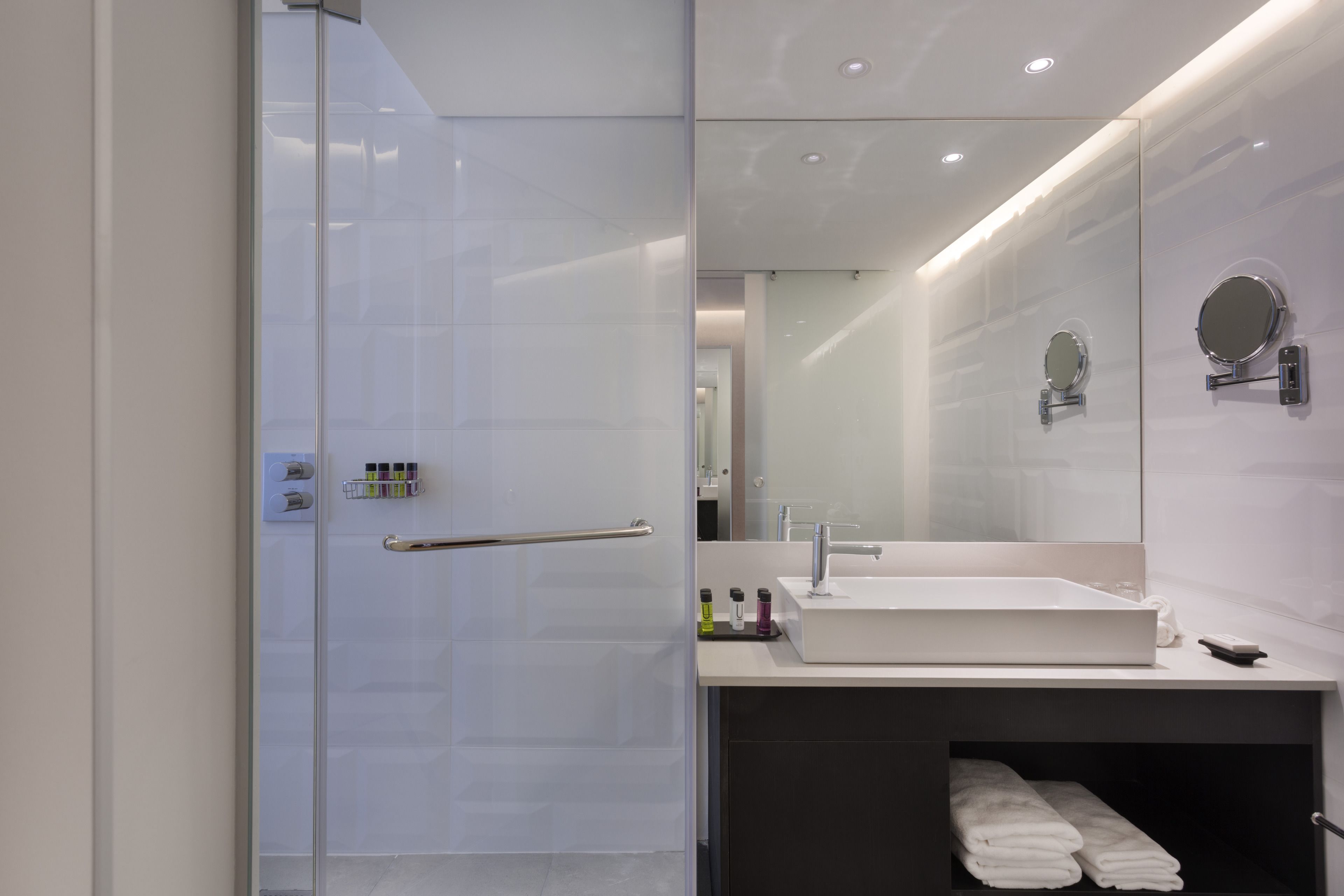 superior room | 1 bedroom, premium bedding, in-room safe, desk