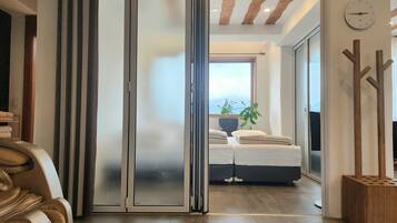 Family Villa, 3 Bedrooms | 3 bedrooms, iron/ironing board, free WiFi