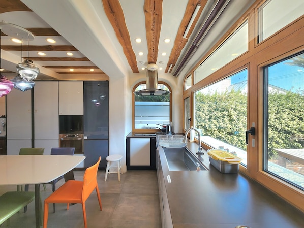Family Villa, 3 Bedrooms | Private kitchen | Full-size fridge, microwave, stovetop, dishwasher