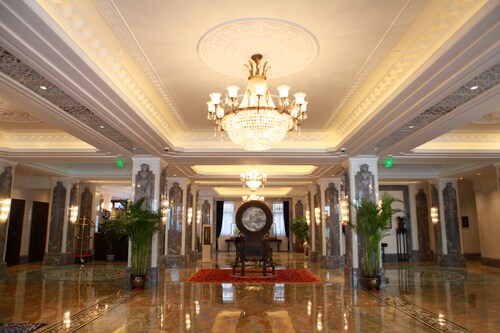 Shanghai Donghu Hotel