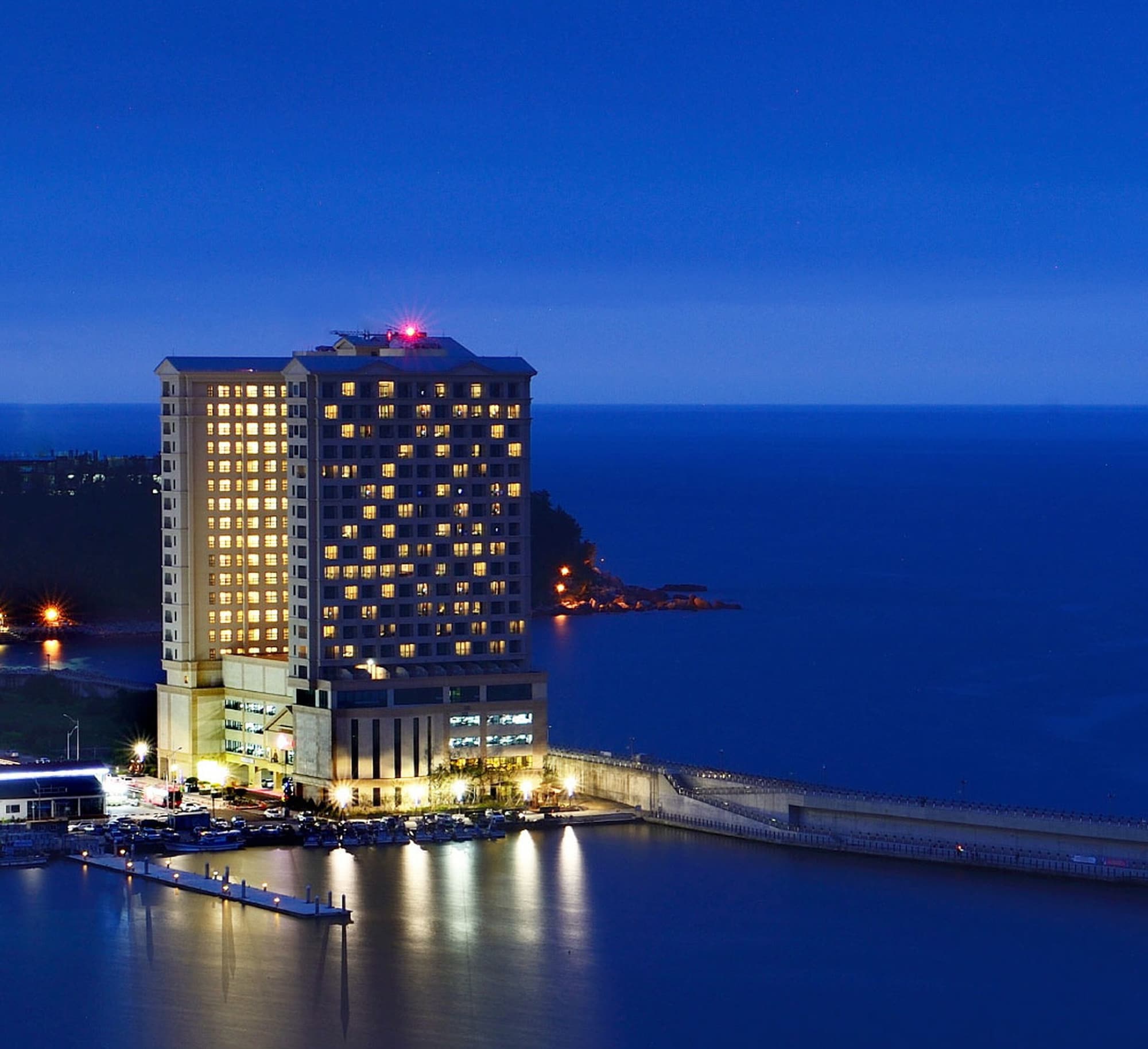 4 Star Hotels