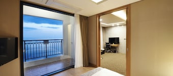 Ramada Sokcho Hotel