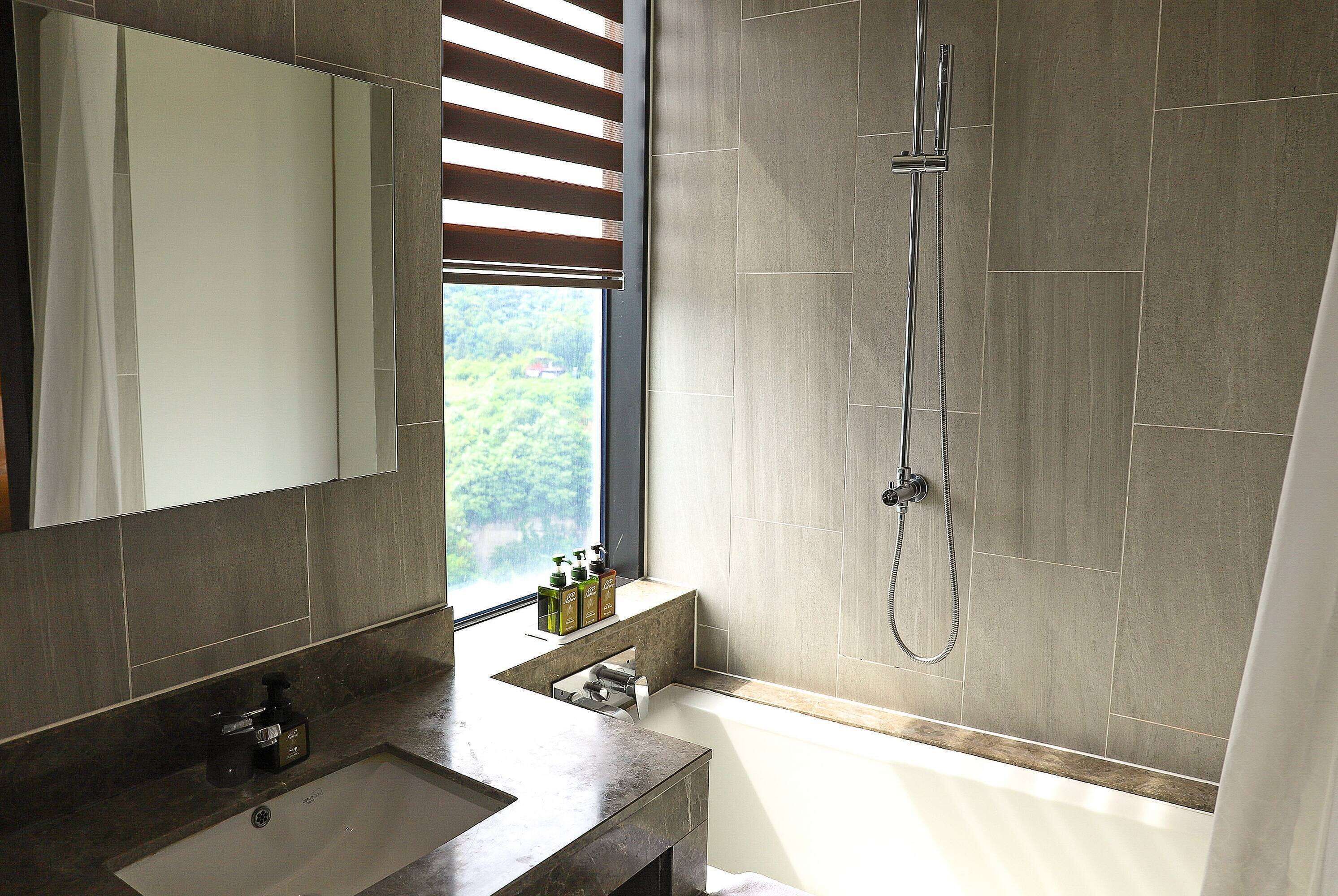 premier family twin suite | 1 bedroom, desk, laptop workspace, blackout curtains