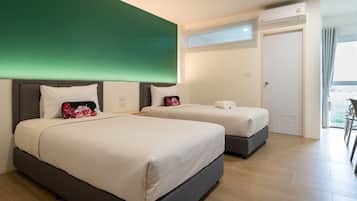 Deluxe Room, 2 Twin Beds | Minibar, desk, rollaway beds, free WiFi