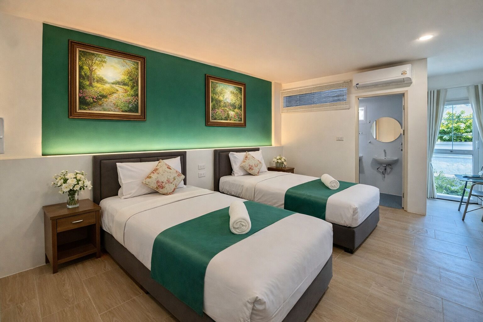 Deluxe Room, 2 Twin Beds | Minibar, desk, rollaway beds, free WiFi